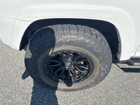Used 2024 Toyota 4Runner TRD Off-Road Premium w/ Moonroof Package AWD/4WD image 13