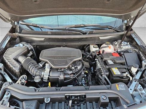 New 2025 Cadillac XT5 Sportv image 18