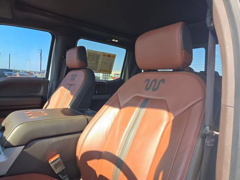 Used 2020 Ford F250 King Ranch w/ King Ranch Ultimate Package AWD/4WD image 9