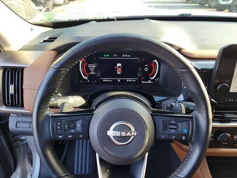 Used 2023 Nissan Pathfinder Platinum w/ Cargo Package AWD/4WD image 25