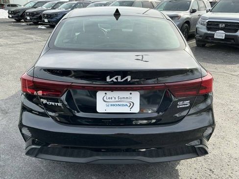 Used 2024 Kia Forte LXS image 4