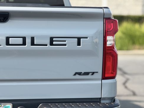 Certified 2025 Chevrolet Silverado 1500 RST AWD/4WD image 8