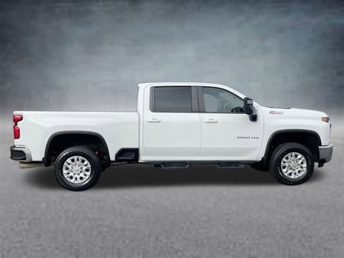 Used 2021 Chevrolet Silverado 3500 LT w/ Convenience Package image 4