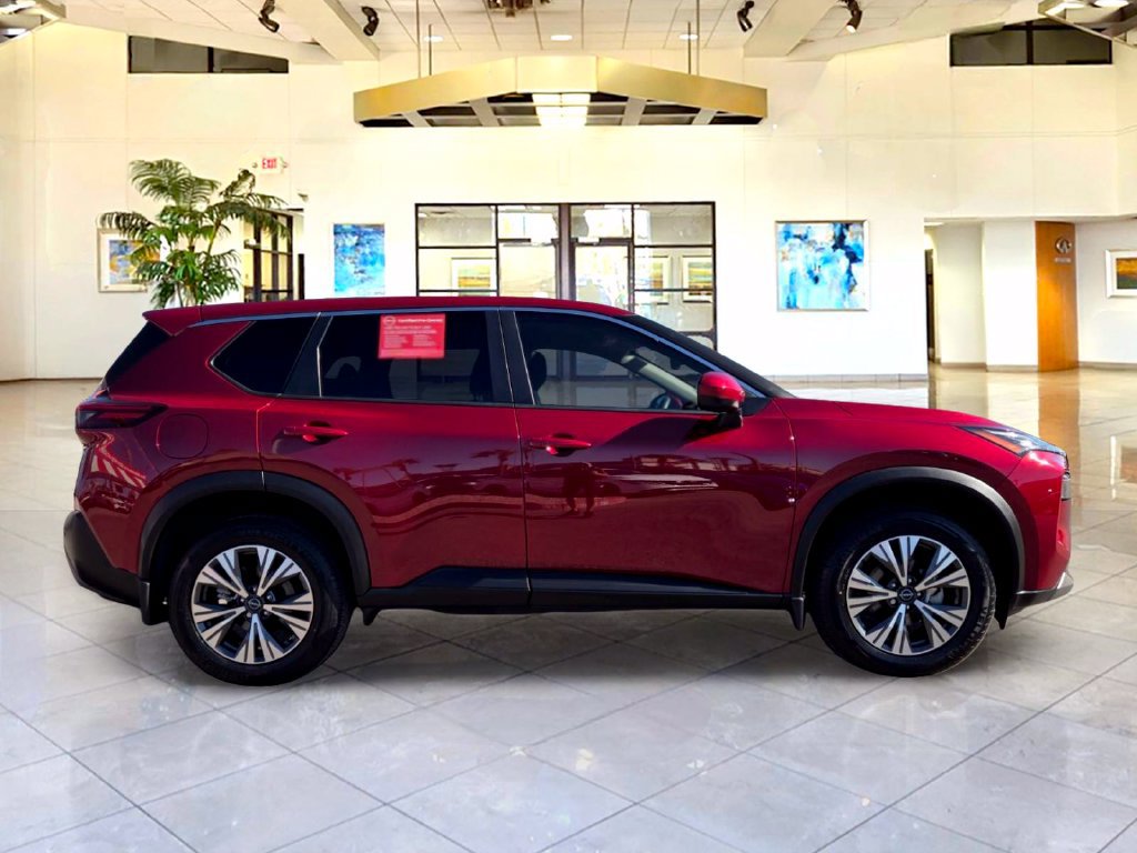 Certified 2023 Nissan Rogue SV FWD image 4