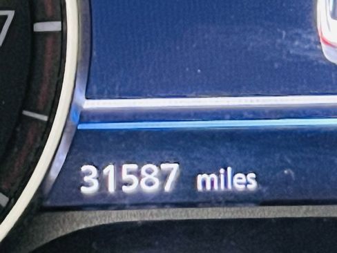 Used 2024 Nissan Sentra SR w/ Trunk Package image 8