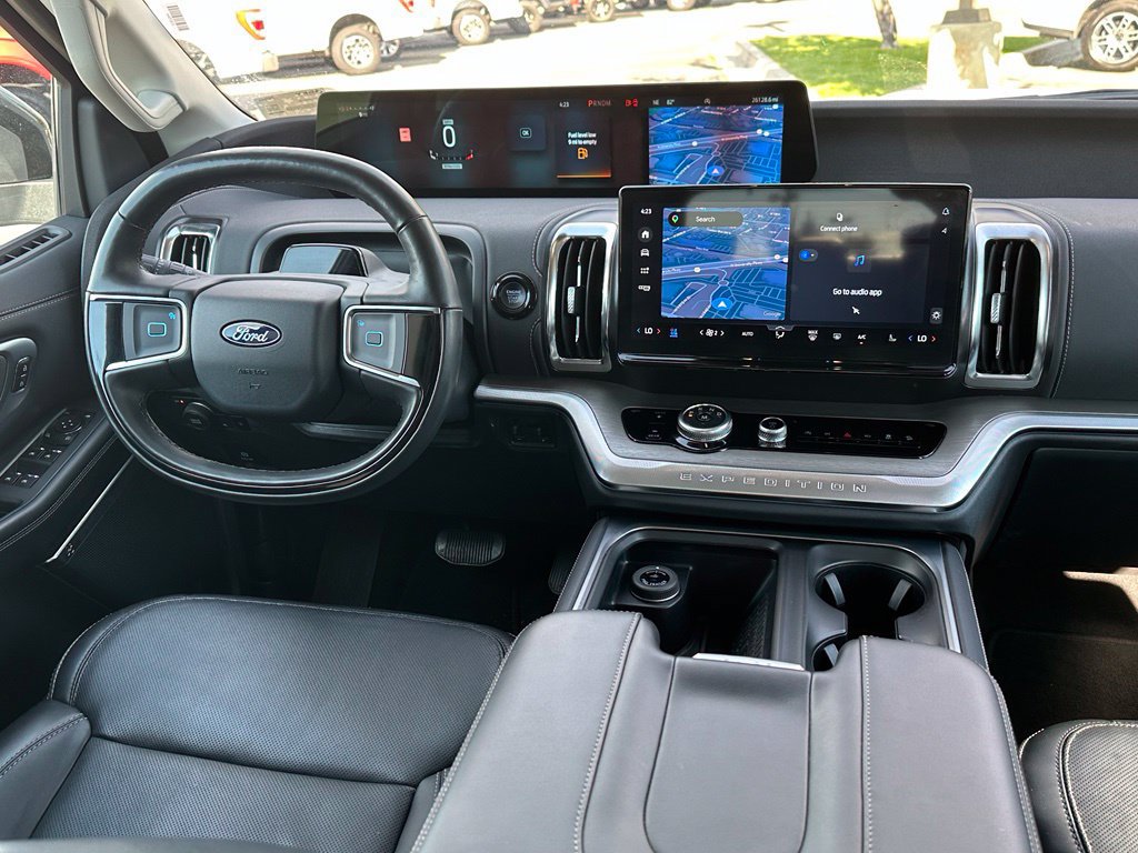 Certified 2025 Ford Expedition Platinum AWD/4WD image 24