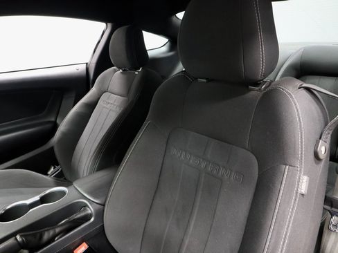 Certified 2022 Ford Mustang EcoBoost w/ Equipment Group 101A image 22