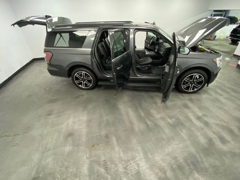 Used 2021 Ford Expedition Max Limited image 57