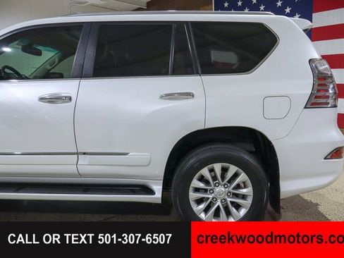 Used 2015 Lexus GX 460 Luxury AWD/4WD image 37