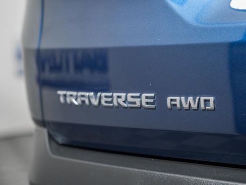 Used 2023 Chevrolet Traverse LT w/ LPO, Floor Liner Package image 8