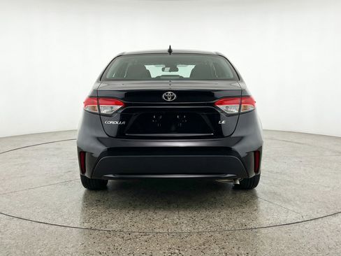 Used 2025 Toyota Corolla LE image 7