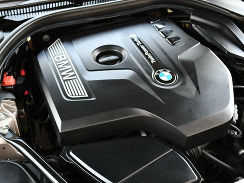 Used 2017 BMW 530i RWD image 61