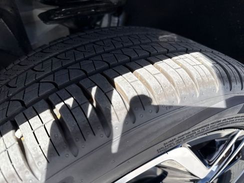 New 2026 Volkswagen Tiguan SEL R-Line image 30