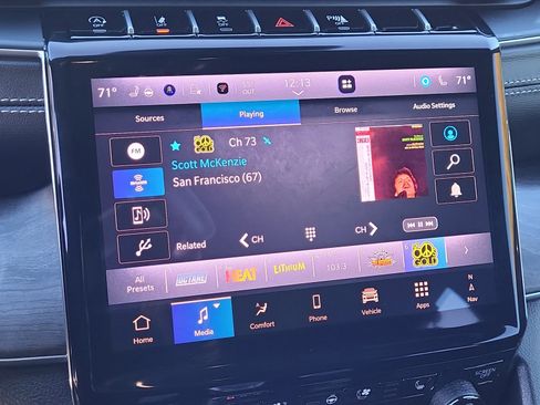 New 2025 Jeep Grand Cherokee Overland w/ Luxury Tech Group IV image 15