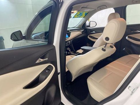 Used 2023 Buick Encore GX Select w/ Safety Package II image 29