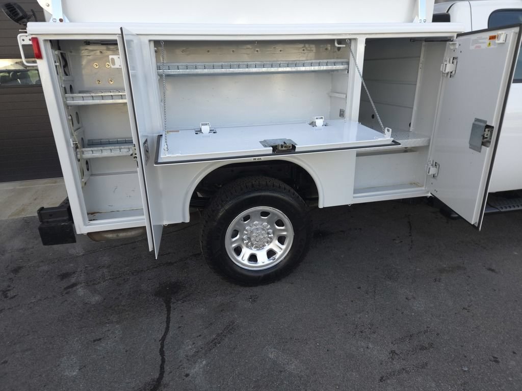 Used 2012 Chevrolet Silverado 3500 W/T AWD/4WD image 8