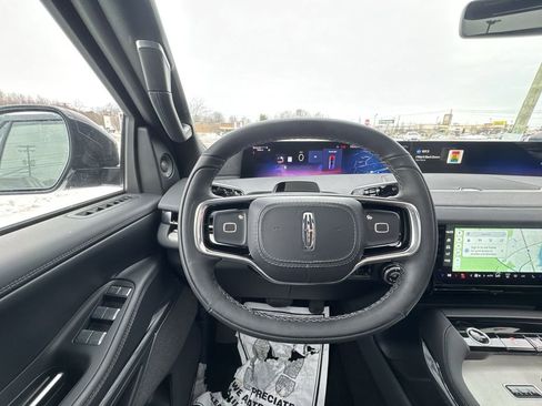 New 2026 Lincoln Navigator L Reserve w/ Jet Appearance Package image 14