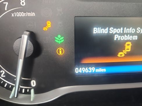 Used 2022 Honda Ridgeline Black Edition image 12