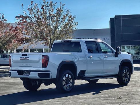 New 2026 GMC Sierra 2500 Denali w/ Denali Reserve Package AWD/4WD image 13