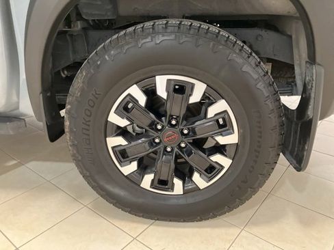 Used 2023 Nissan Frontier PRO-4X w/ Pro Convenience Package image 27