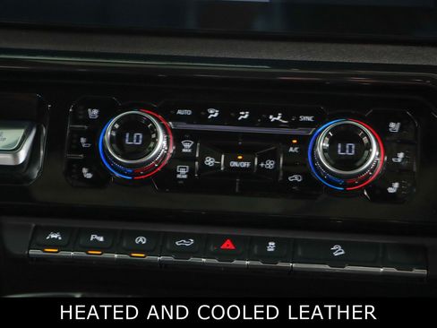 Used 2024 GMC Sierra 1500 AT4 w/ Technology Package AWD/4WD image 21