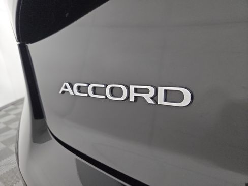 Used 2023 Honda Accord EX-L image 32