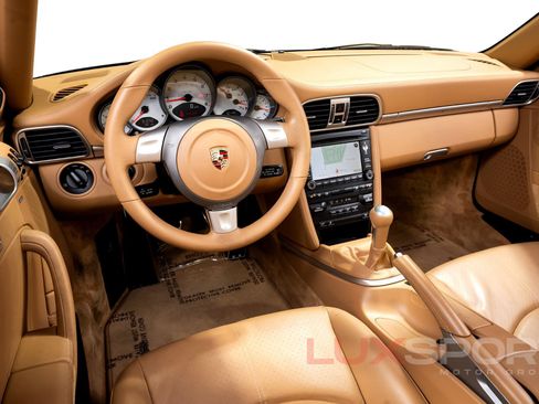 Used 2009 Porsche 911 Carrera S RWD image 30