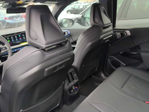 Used 2026 BMW X3 xDrive30i w/ Premium Package AWD/4WD image 18