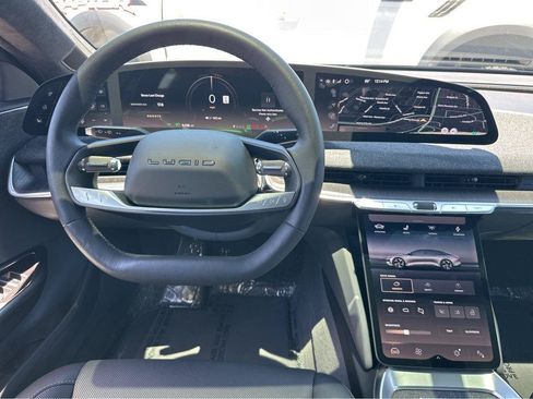 Used 2024 Lucid Air Touring AWD/4WD image 20