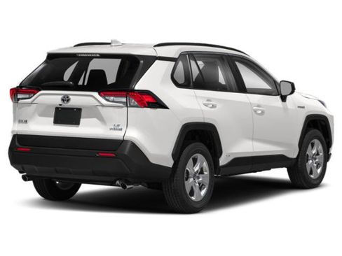 Certified 2021 Toyota RAV4 LE AWD/4WD image 2