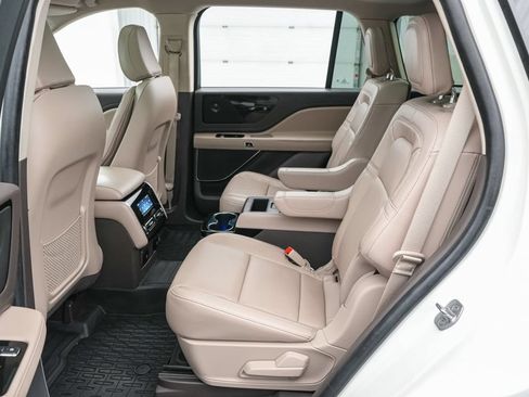 Used 2022 Lincoln Aviator Reserve w/ Equipment Group 201A AWD/4WD image 20