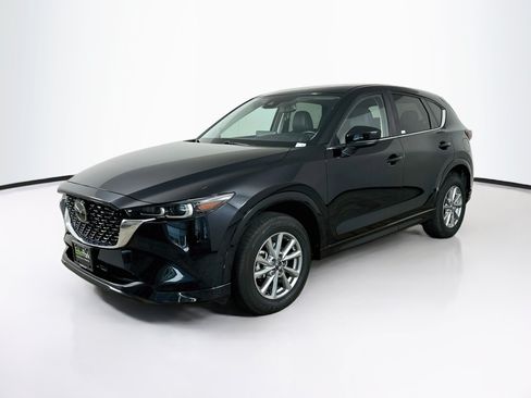 Used 2025 MAZDA CX-5 AWD 2.5 S w/ Preferred Package image 3