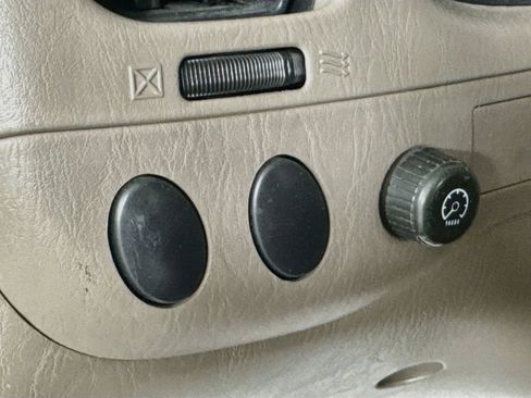 Used 2006 Toyota Tundra SR5 RWD image 10