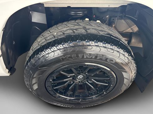 Used 2019 RAM 1500 Big Horn image 28