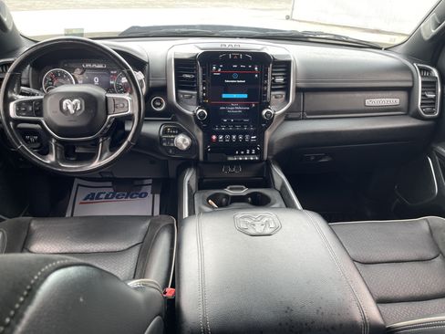 Used 2021 RAM 1500 Laramie w/ Sport Appearance Package AWD/4WD image 14
