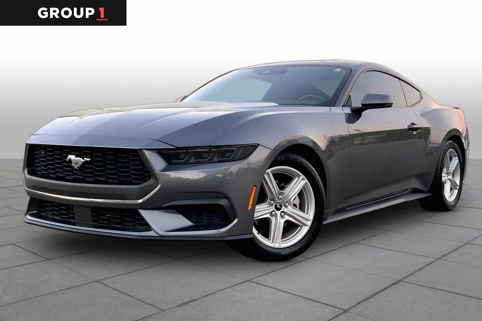 Used 2026 Ford Mustang Premium RWD image 1