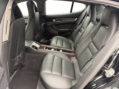 Used 2014 Porsche Panamera 4 image 13
