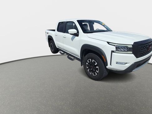 Used 2023 Nissan Frontier PRO-4X w/ Pro Convenience Package image 8