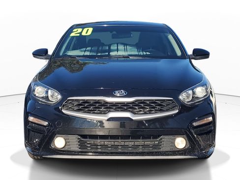 Used 2020 Kia Forte LXS image 2