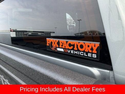 New 2026 GMC Sierra 1500 AT4 w/ AT4 Premium Package AWD/4WD image 20