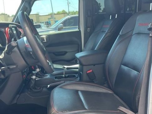 Used 2023 Jeep Gladiator Rubicon w/ LED Lighting Group AWD/4WD image 20