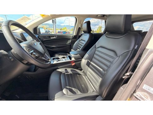 Used 2024 Ford Edge SEL w/ Cargo Accessory Package AWD/4WD image 18
