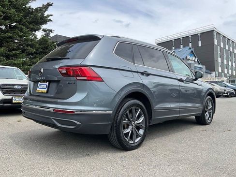 Used 2022 Volkswagen Tiguan SE AWD/4WD image 8