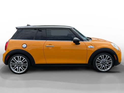 Used 2015 MINI Cooper S FWD image 6