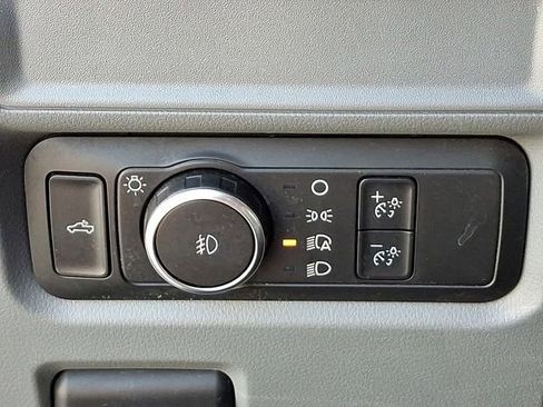 Used 2022 Ford F150 XLT w/ Trailer Tow Package image 27