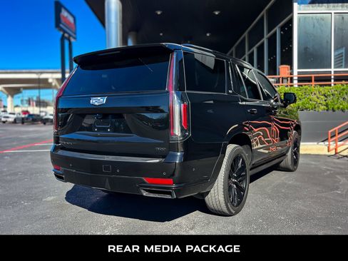 Used 2021 Cadillac Escalade Sport Platinum image 9