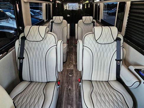 New 2025 Mercedes-Benz Sprinter 3500 image 2