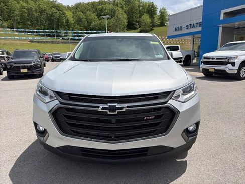 Used 2020 Chevrolet Traverse RS w/ LPO, Floor Liner Package AWD/4WD image 11