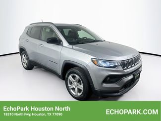 Used 2023 Jeep Compass Latitude w/ Sun and Sound Group AWD/4WD video 1