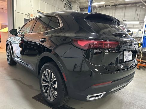 Used 2025 Buick Envision Preferred image 5